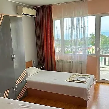 Hayat Ltd Otel 3*