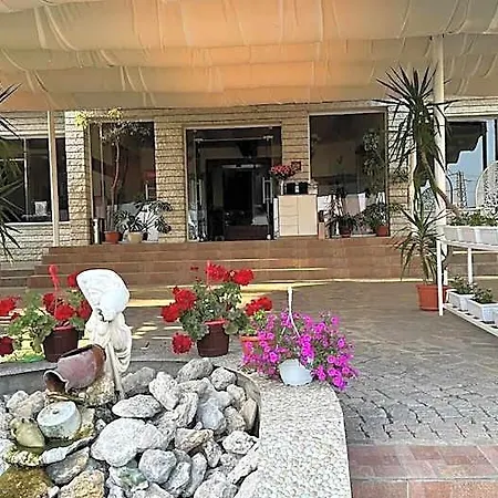 Hotel Hayat Ltd 3*